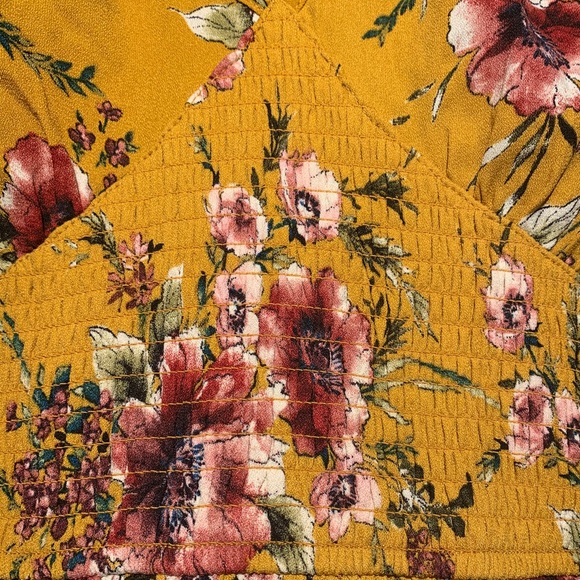 Floral Print V-Neck Smocked Waist Dress Medium - Picture 6 of 12